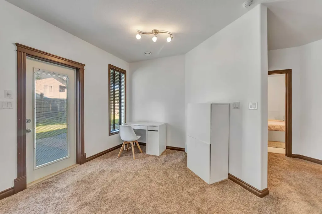 6105 24 Street Lloydminster AB T9V 3J8