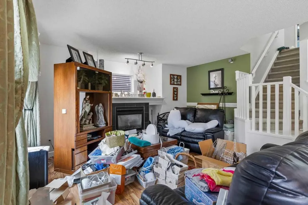 303 Bridlemeadows Common SW Calgary AB T2Y5C4