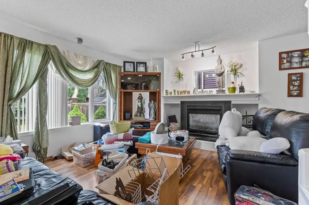 303 Bridlemeadows Common SW Calgary AB T2Y5C4