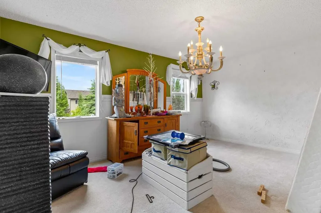303 Bridlemeadows Common SW Calgary AB T2Y5C4