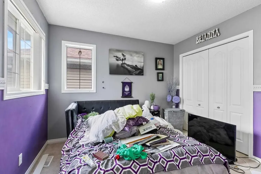 303 Bridlemeadows Common SW Calgary AB T2Y5C4