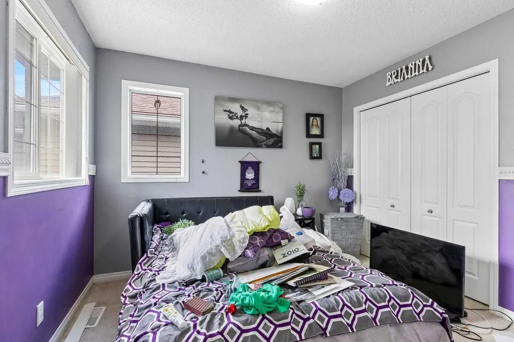 303 Bridlemeadows Common SW Calgary AB T2Y5C4