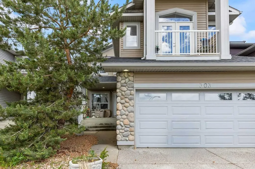 303 Bridlemeadows Common SW Calgary AB T2Y5C4