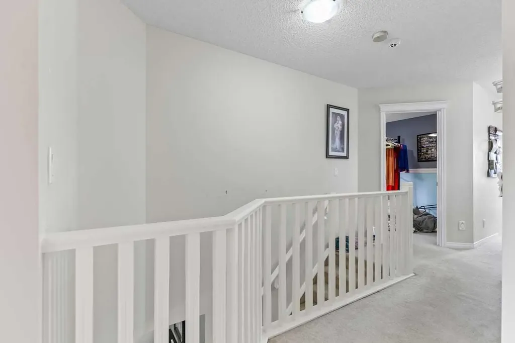 303 Bridlemeadows Common SW Calgary AB T2Y5C4