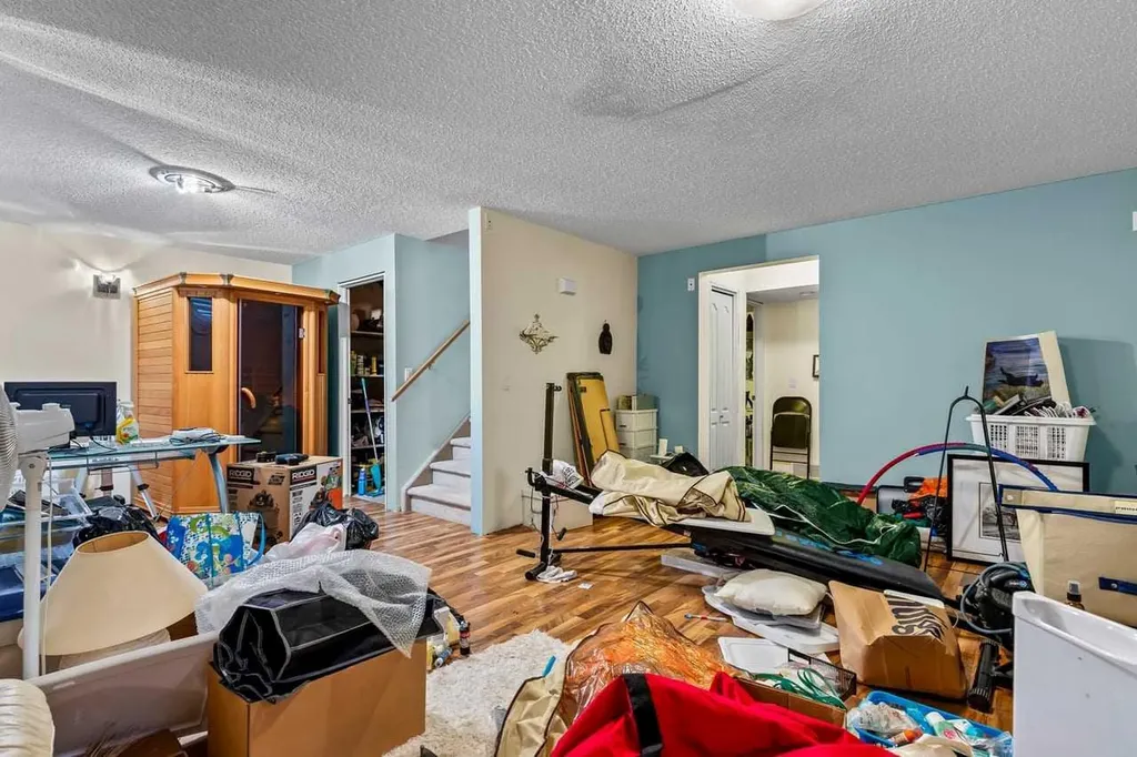 303 Bridlemeadows Common SW Calgary AB T2Y5C4