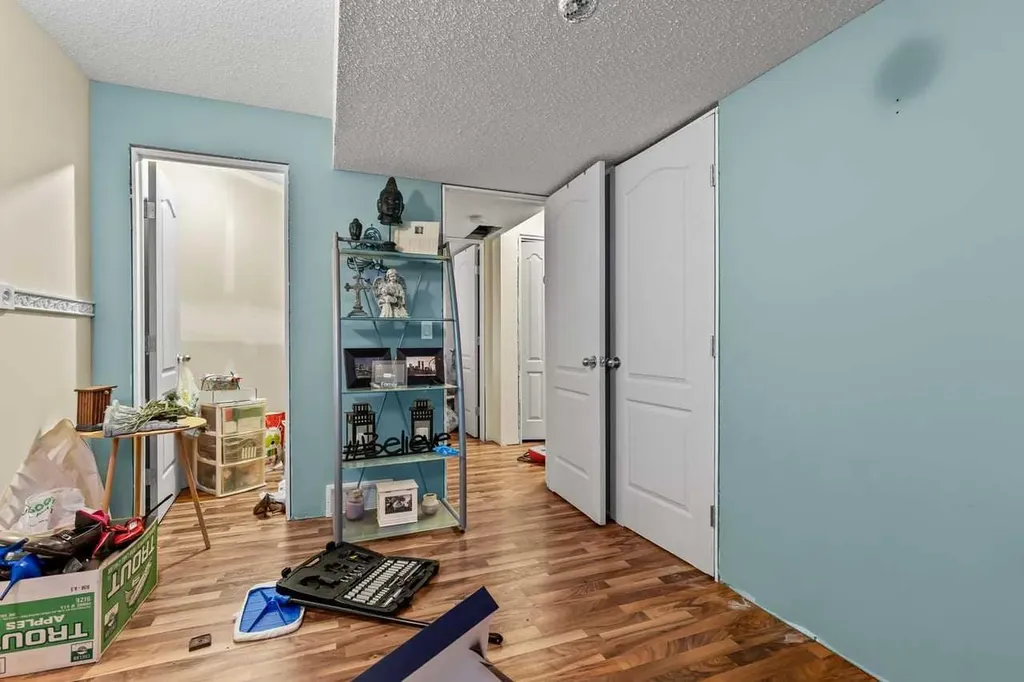 303 Bridlemeadows Common SW Calgary AB T2Y5C4