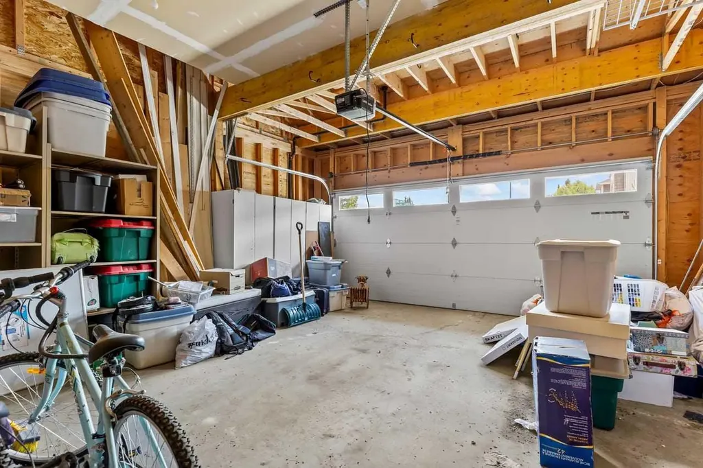 303 Bridlemeadows Common SW Calgary AB T2Y5C4