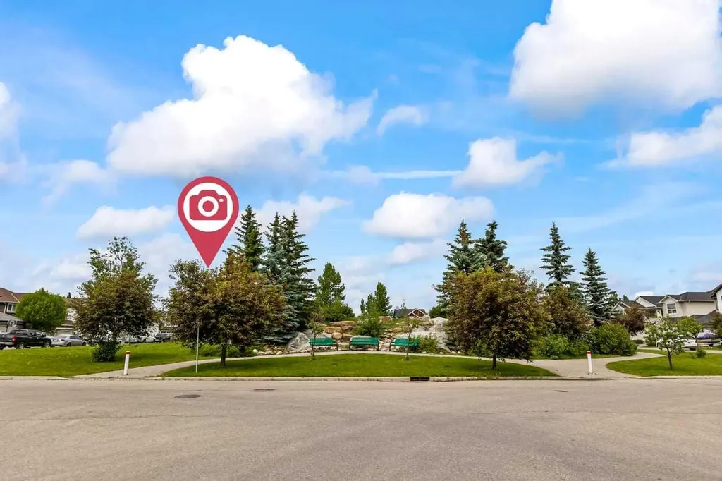 303 Bridlemeadows Common SW Calgary AB T2Y5C4