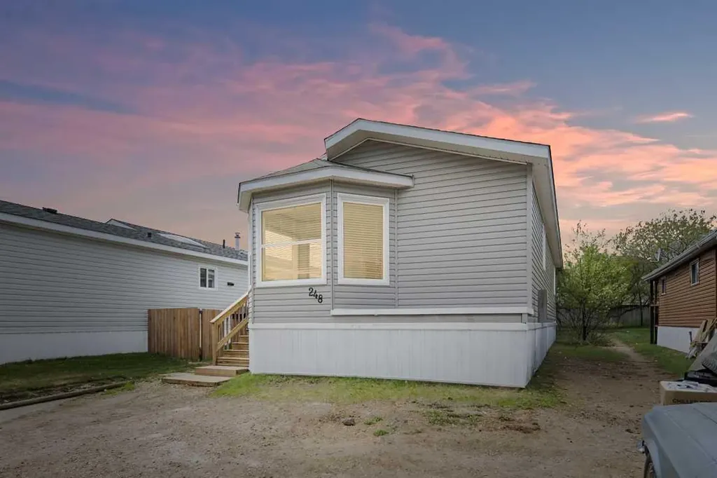 248 Caouette Crescent Fort Mcmurray AB T9K 2H9