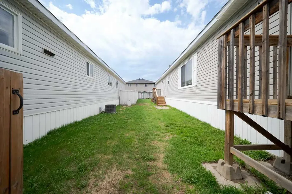 248 Caouette Crescent Fort Mcmurray AB T9K 2H9