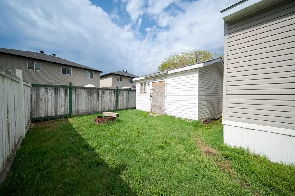 248 Caouette Crescent Fort Mcmurray AB T9K 2H9