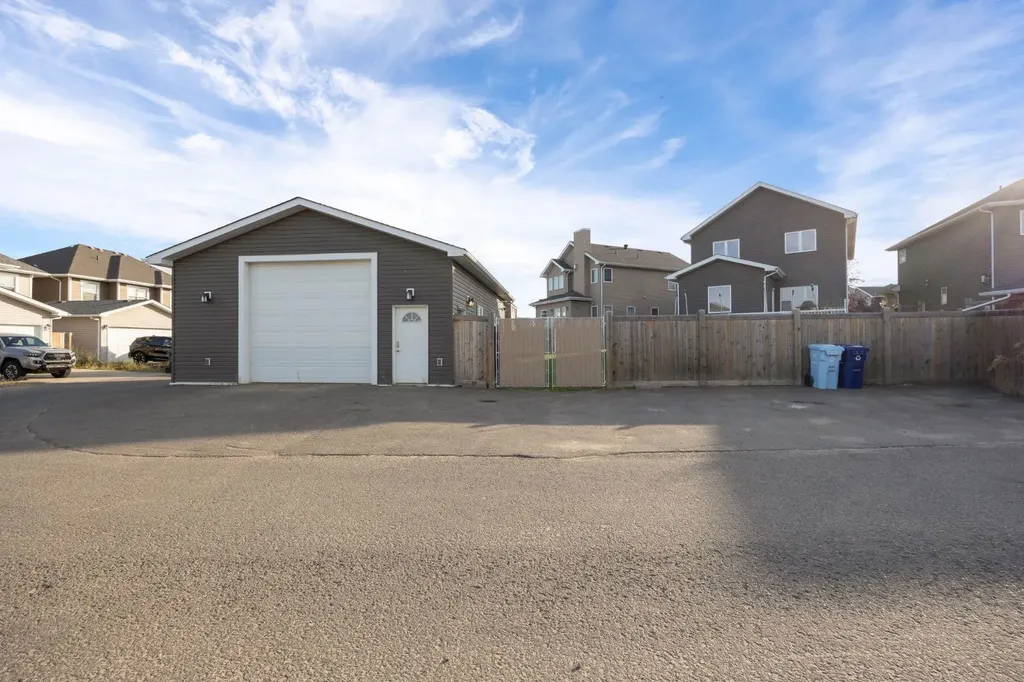 149 Ward Crescent Fort Mcmurray AB T9K0X5