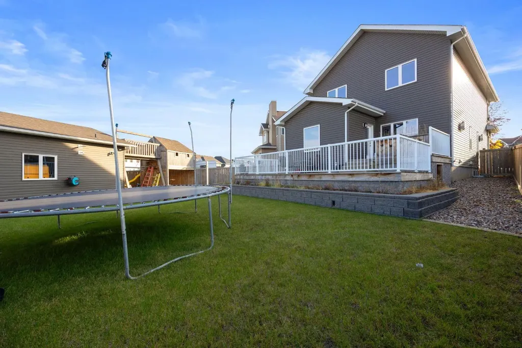 149 Ward Crescent Fort Mcmurray AB T9K0X5