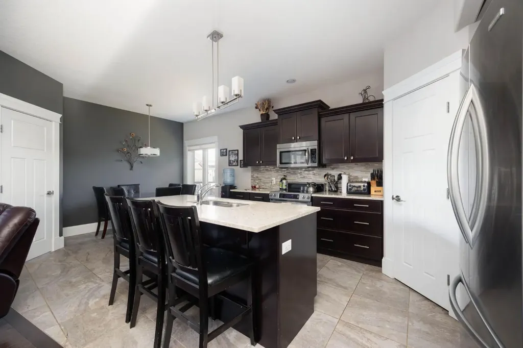149 Ward Crescent Fort Mcmurray AB T9K0X5