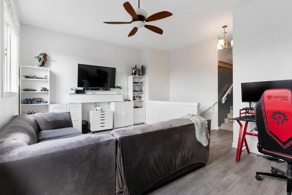 174 Fireside Place Cochrane AB T4C 0R6