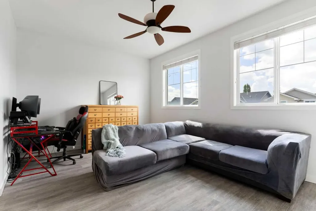 174 Fireside Place Cochrane AB T4C 0R6