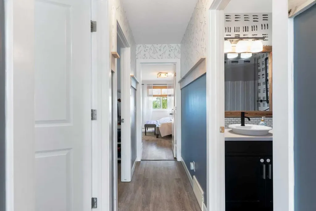 174 Fireside Place Cochrane AB T4C 0R6