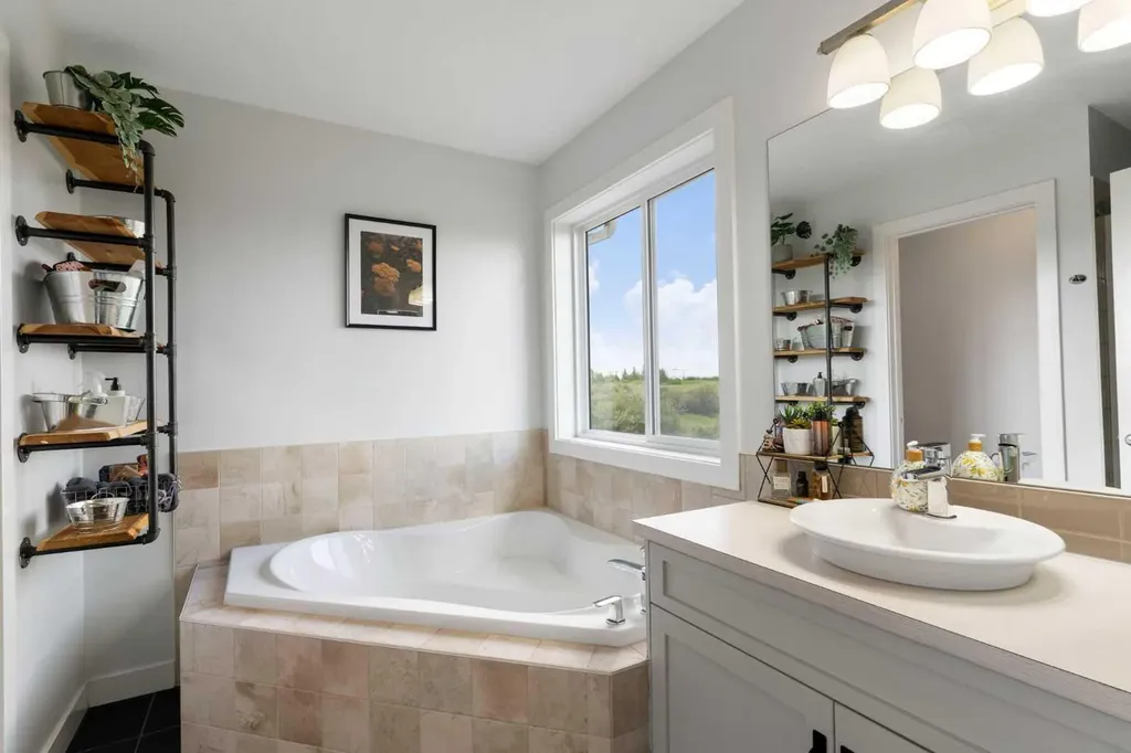 174 Fireside Place Cochrane AB T4C 0R6