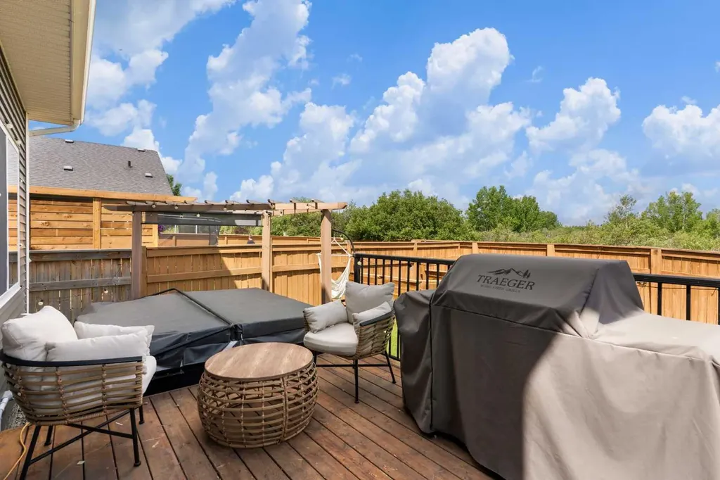 174 Fireside Place Cochrane AB T4C 0R6