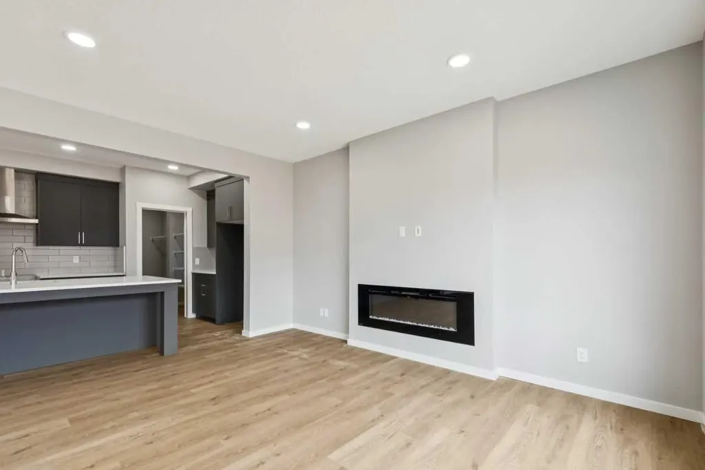 396 Heartwood Grove SE Calgary AB T3M 2K1