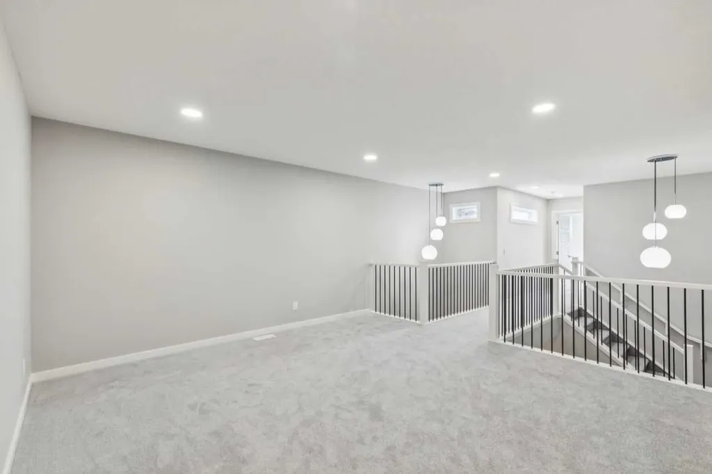 396 Heartwood Grove SE Calgary AB T3M 2K1
