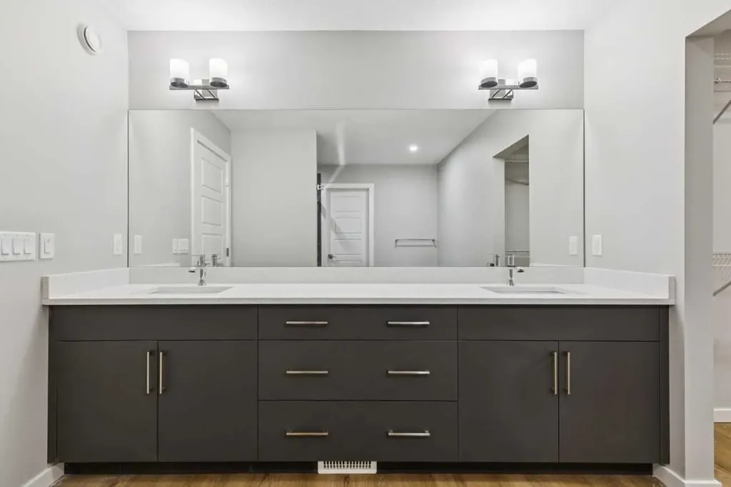 396 Heartwood Grove SE Calgary AB T3M 2K1