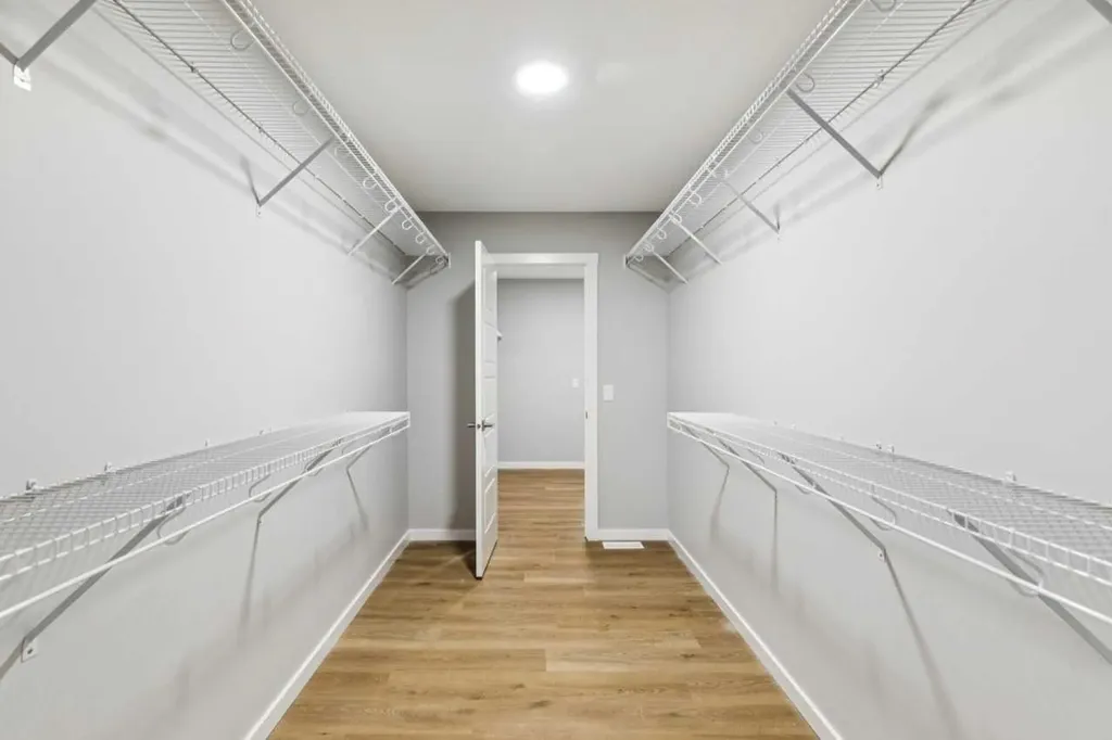 396 Heartwood Grove SE Calgary AB T3M 2K1