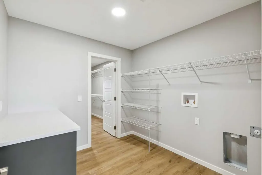 396 Heartwood Grove SE Calgary AB T3M 2K1