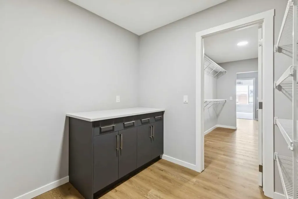 396 Heartwood Grove SE Calgary AB T3M 2K1