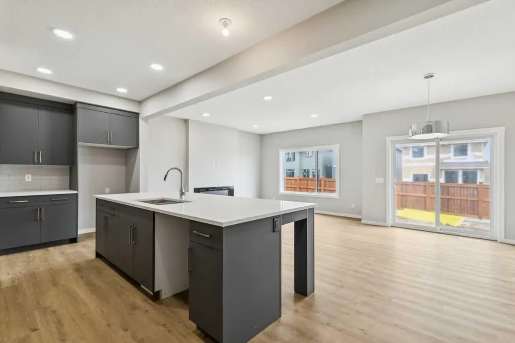 396 Heartwood Grove SE Calgary AB T3M 2K1