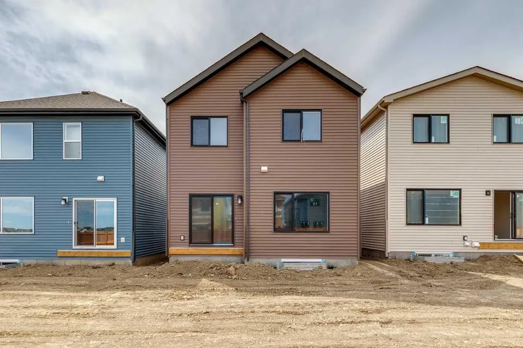 396 Heartwood Grove SE Calgary AB T3M 2K1