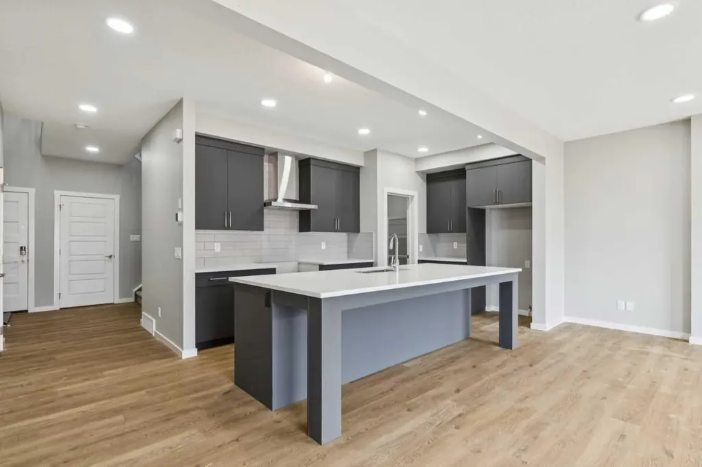 396 Heartwood Grove SE Calgary AB T3M 2K1