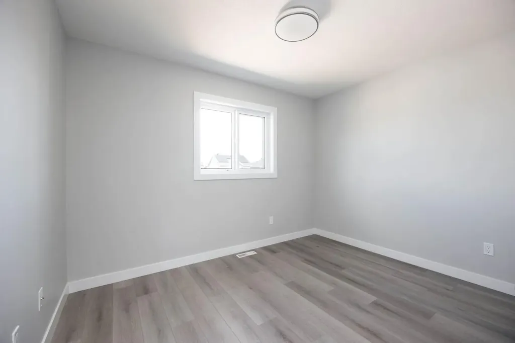 189 Dafoe Way Fort Mcmurray AB T9K0Z8