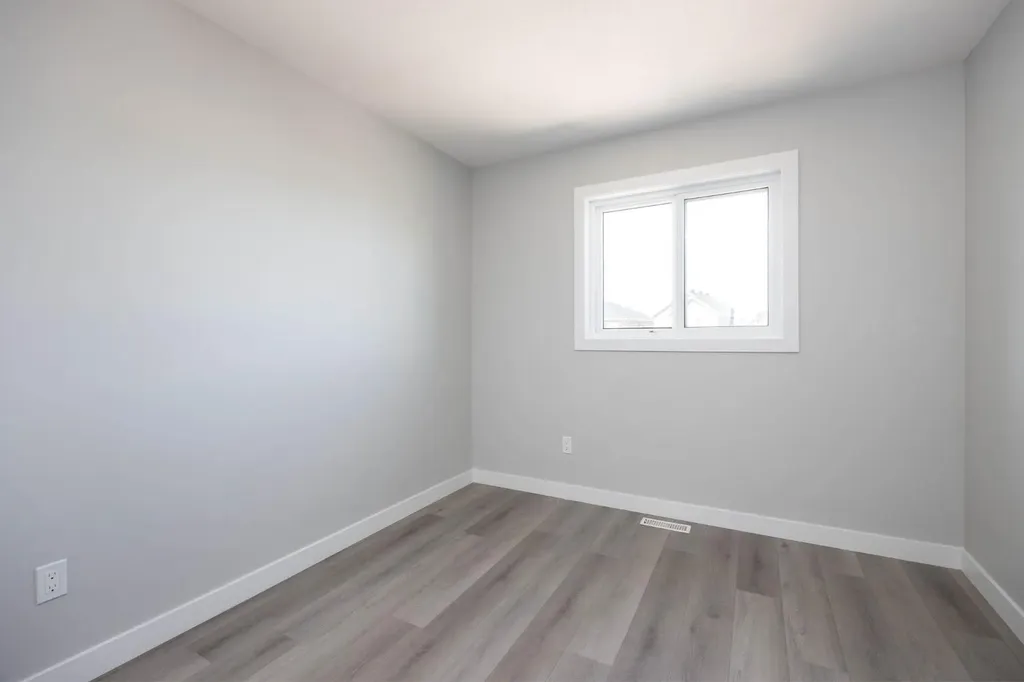 189 Dafoe Way Fort Mcmurray AB T9K0Z8