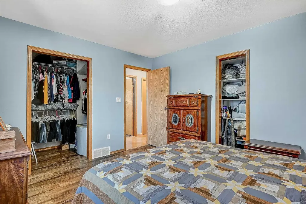8206 107 Street Grande Prairie AB T8W 2J6