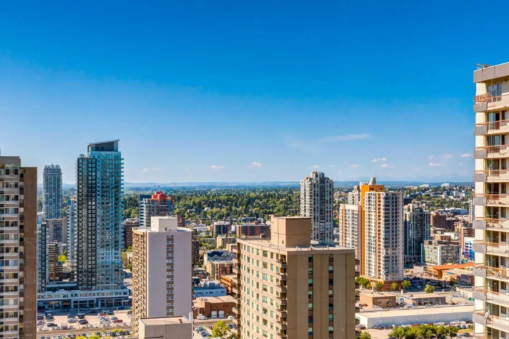 930 6 Avenue SW Calgary AB T2P 1J3