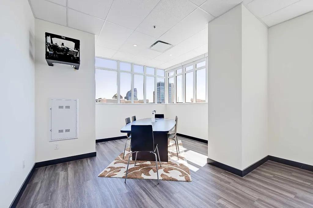 930 6 Avenue SW Calgary AB T2P 1J3