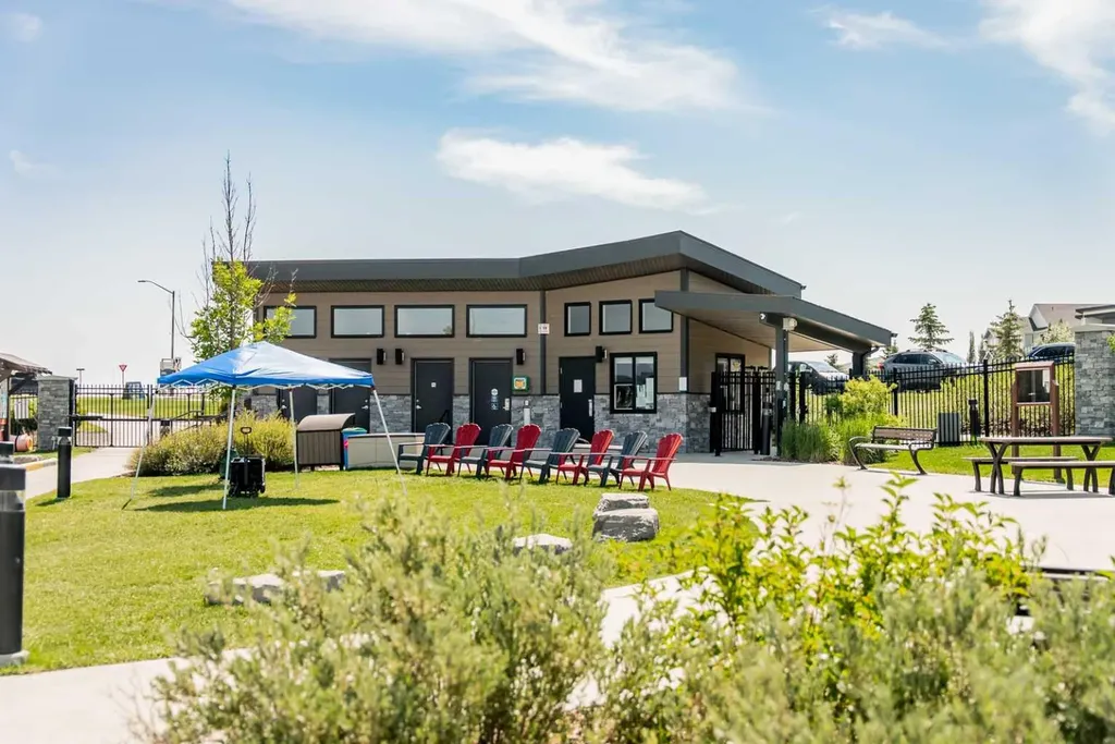 318 Harmony Lake Way Rural Rocky View County AB T3Z 0E7