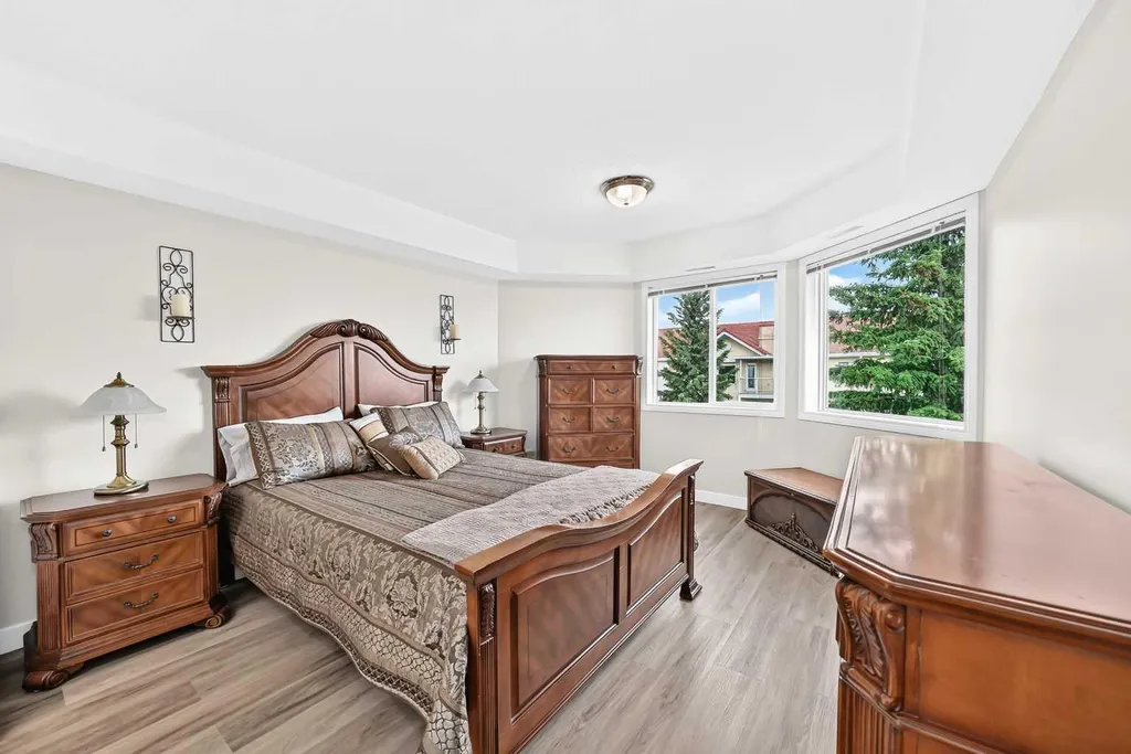 1818 Simcoe Boulevard SW Calgary AB T3H 3L9