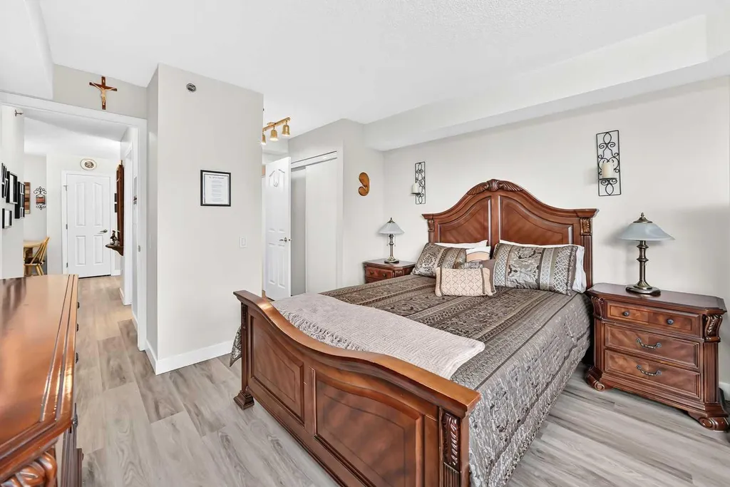 1818 Simcoe Boulevard SW Calgary AB T3H 3L9