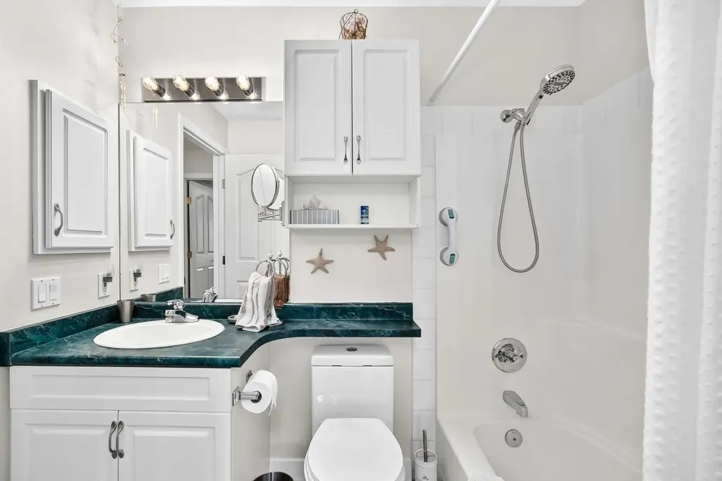 1818 Simcoe Boulevard SW Calgary AB T3H 3L9