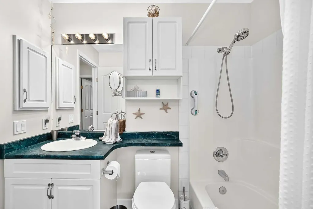 1818 Simcoe Boulevard SW Calgary AB T3H 3L9
