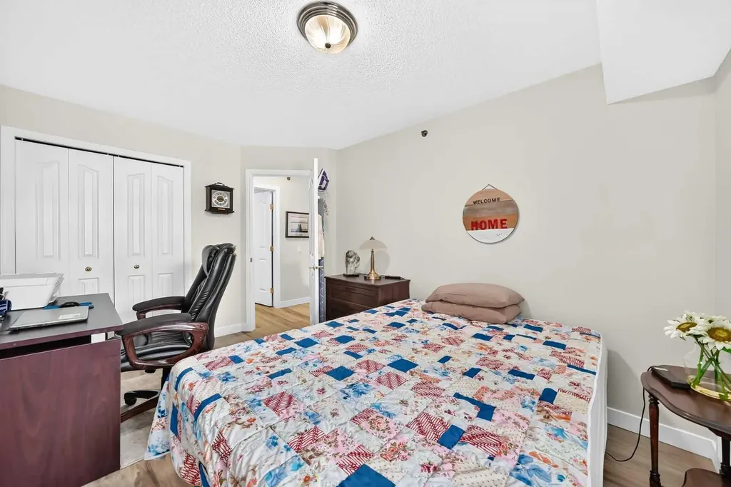 1818 Simcoe Boulevard SW Calgary AB T3H 3L9