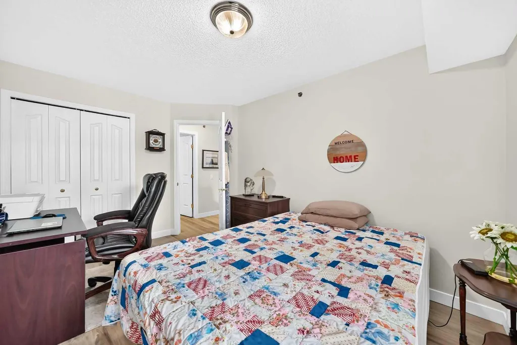 1818 Simcoe Boulevard SW Calgary AB T3H 3L9