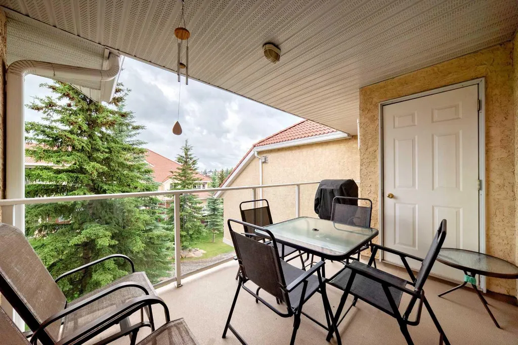 1818 Simcoe Boulevard SW Calgary AB T3H 3L9