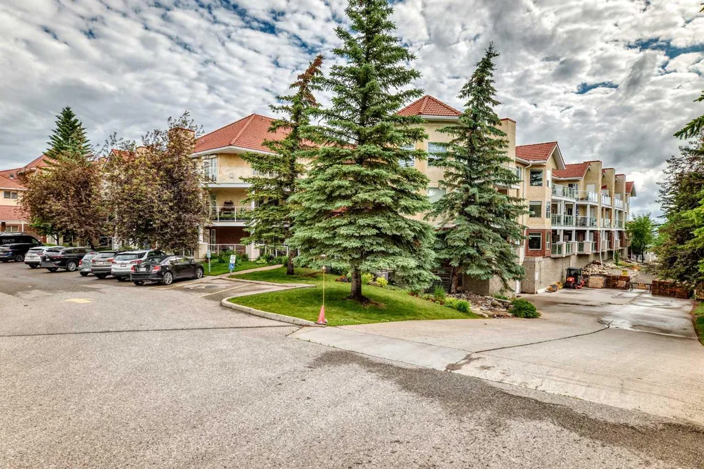 1818 Simcoe Boulevard SW Calgary AB T3H 3L9