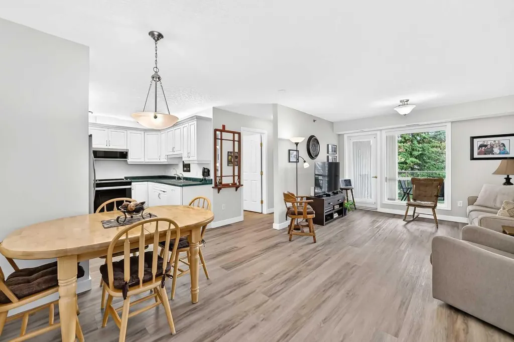1818 Simcoe Boulevard SW Calgary AB T3H 3L9