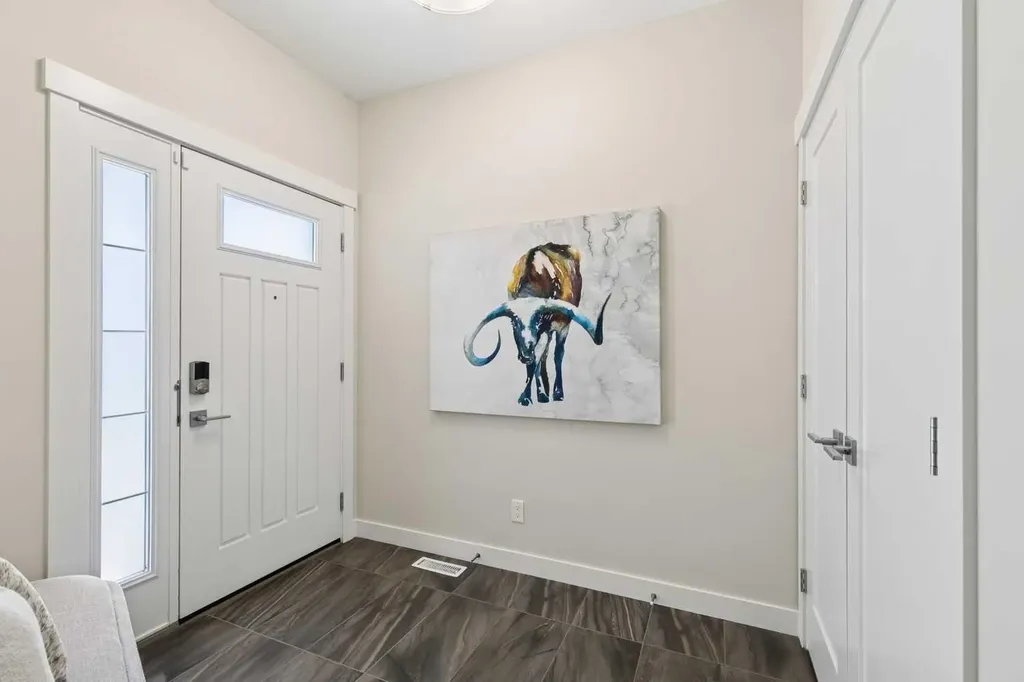 31 Sierra Morena Manor SW Calgary AB T3H1S9