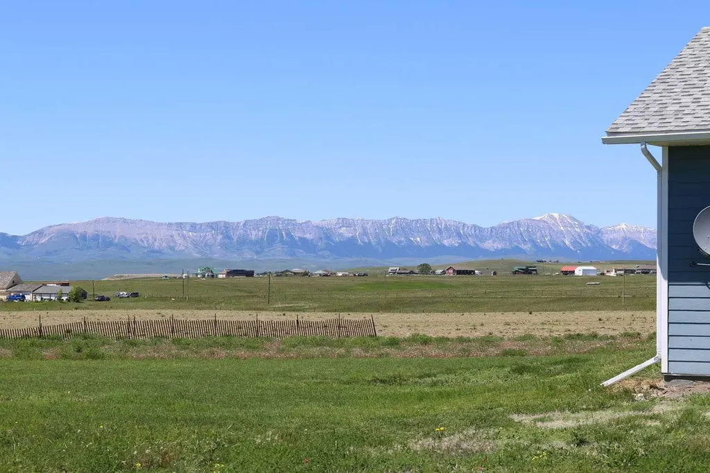 7516 Range Road 30-2a Rural Pincher Creek No. 9 M.d. Of AB T0K 0P0