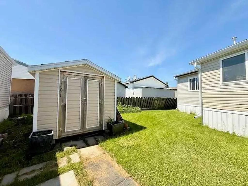 4819 51 Avenue Millet AB T0C 1Z0